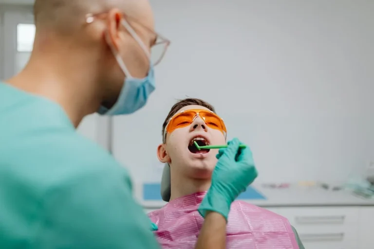 Debunking Common Dental Myths: Separating Fact from Fiction
