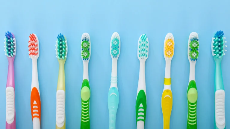 7 Signs You’re Using the Wrong Toothbrush (And How to Choose the Right One)