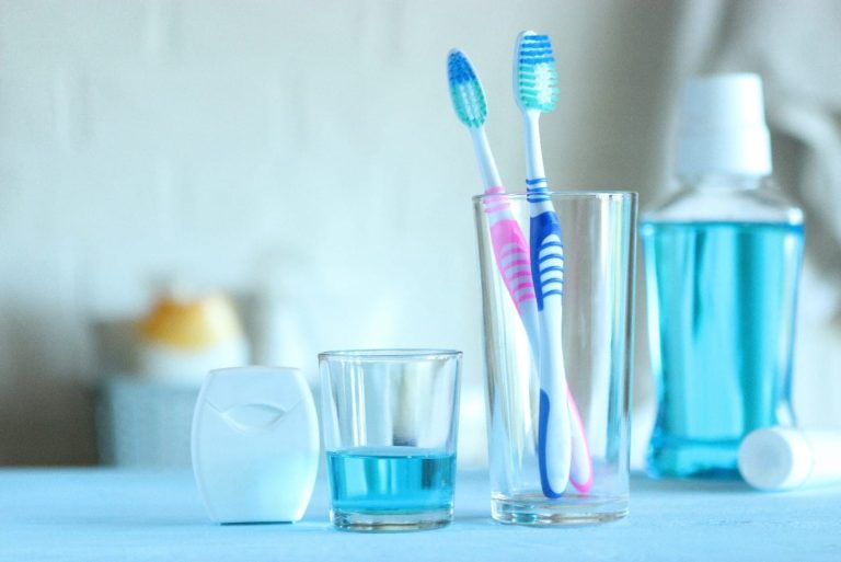 Is Mouthwash Necessary? The Pros and Cons of Daily Rinses